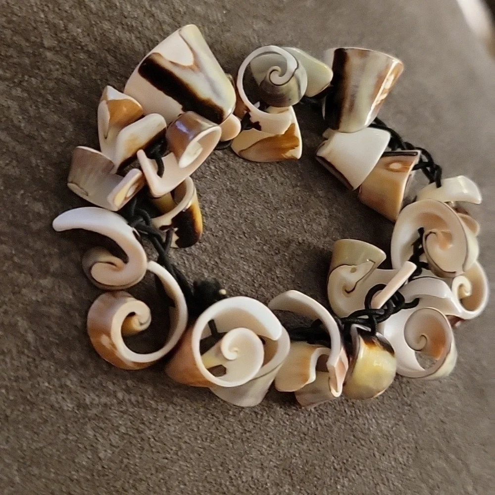 Vintage Curled Shell Mermaidcore Fantasy Stretch Bracelet